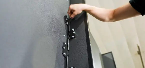 Feautres-3 Features Fast Assembly